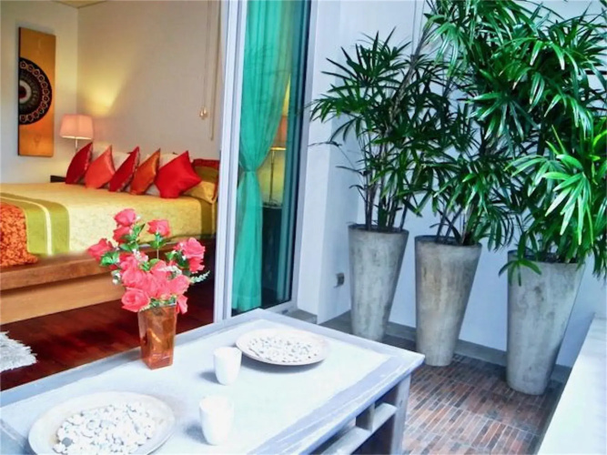 Kata Noi Apartment
