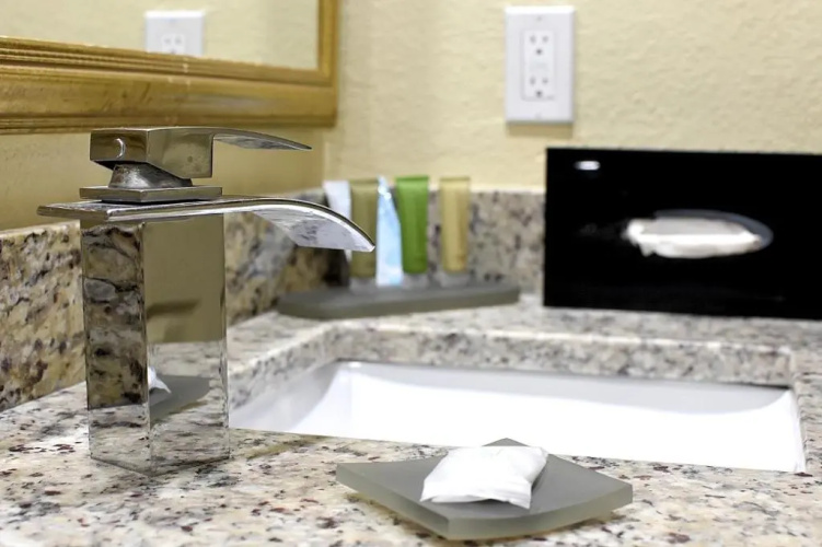 Punta Gorda Waterfront Hotel & Suites