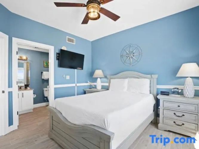 3 Bedrooms Apartment