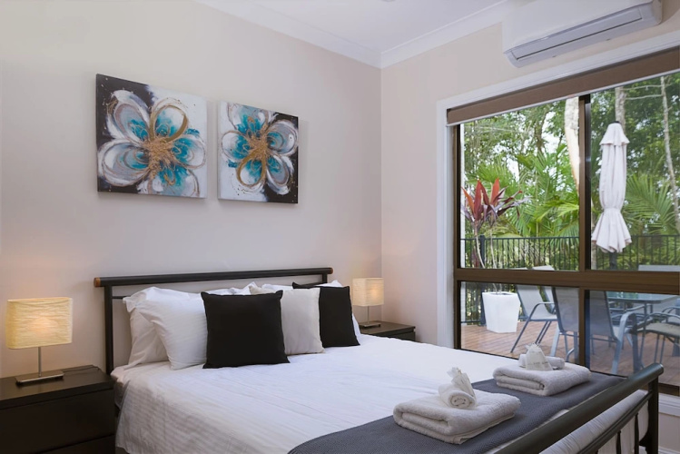 Jacaranda Cottages