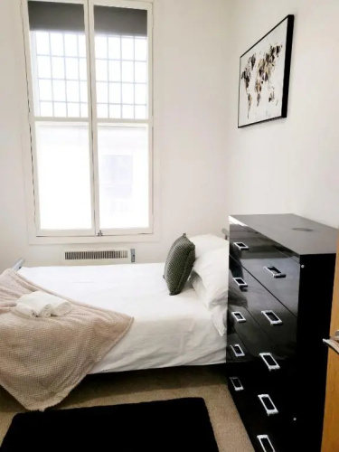 Central 2bed Apartment w/parking