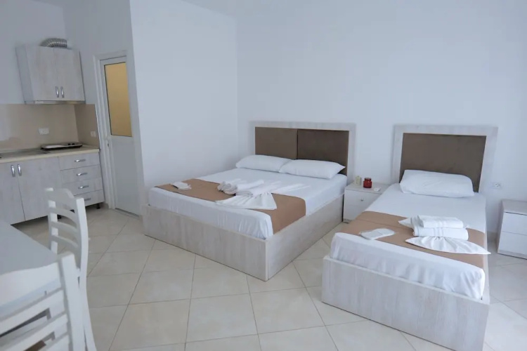 Shark Hotel