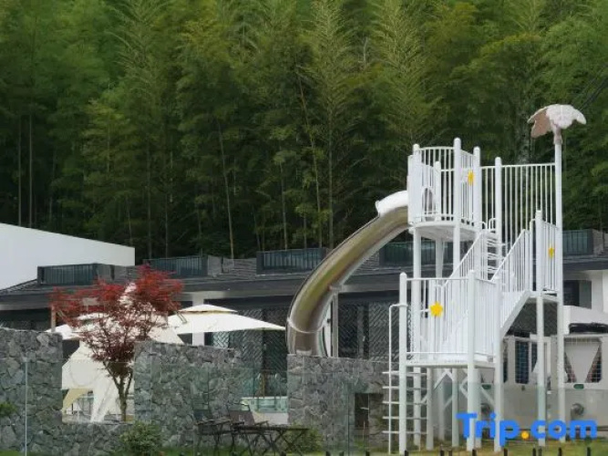Fuyao Wild Luxury · Designer Pool Resort