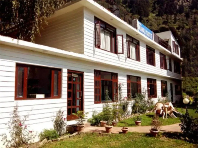 Hotel Manali Castle