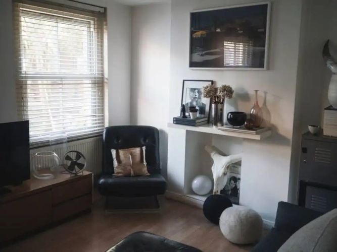 Spacious and Central Shoreditch Apartment