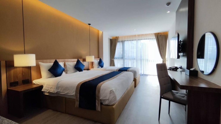 Superior Triple room
