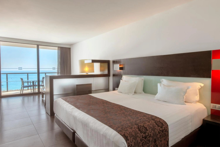 RR Hotel da Rocha