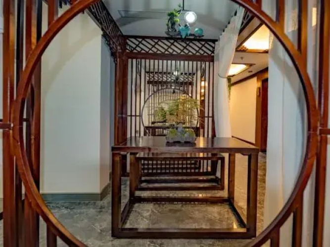 Aixinchao Theme New Chinese Hotel(Chunxi road store）