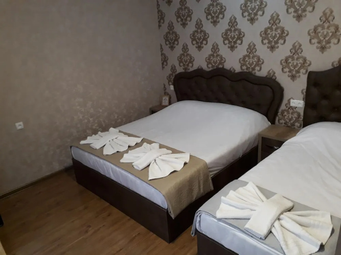Hotel Lotus