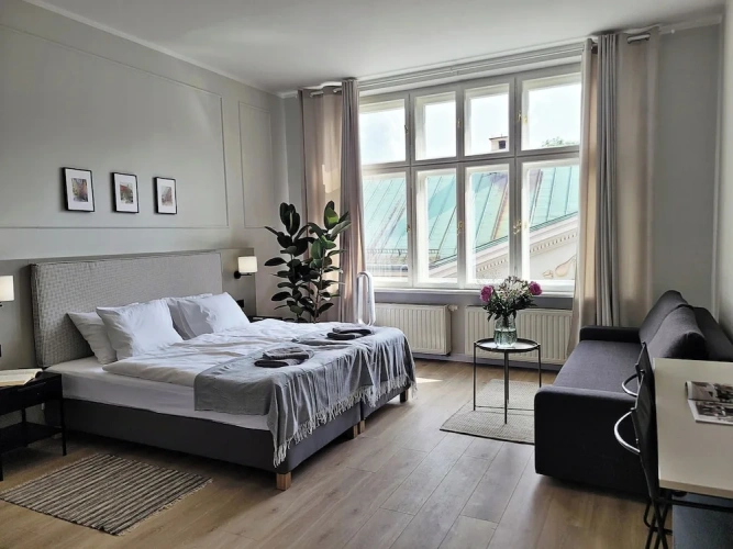 Comfort Quadruple room with city view