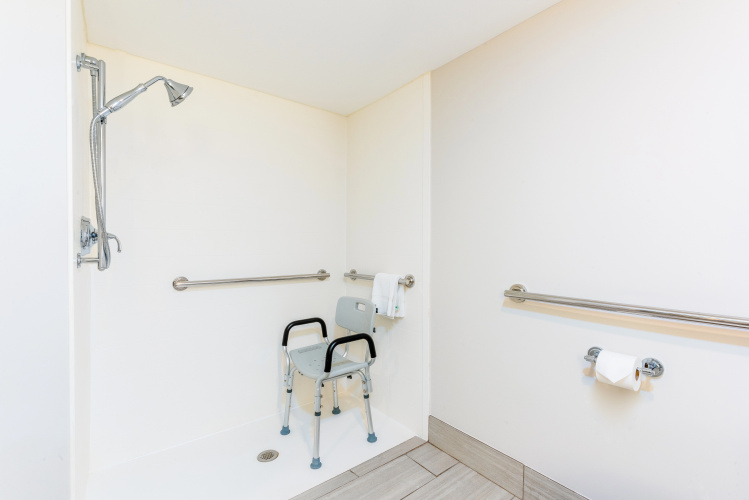 Holiday Inn Express & Suites Bradenton West photo 11