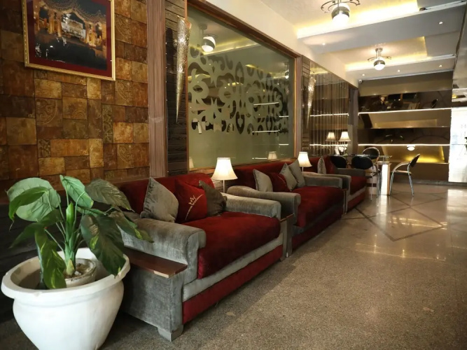 Hotel Poonam Plaza