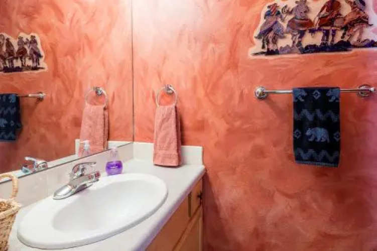 3473 Sunburst Ct - 3 Br Condo