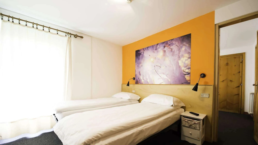 Hotel Teola