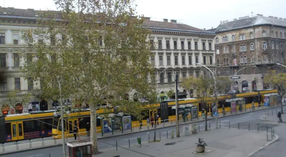 Sleepover City Center Hostel