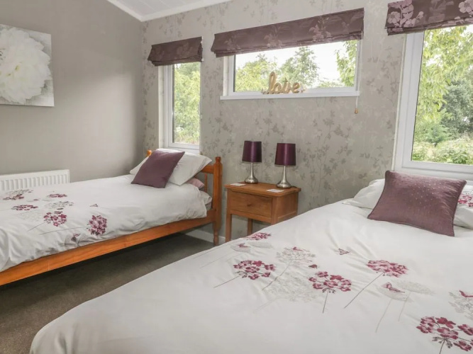 Bulmer Farm Lodge