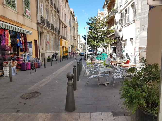 Les marches de St Charles - 100M2