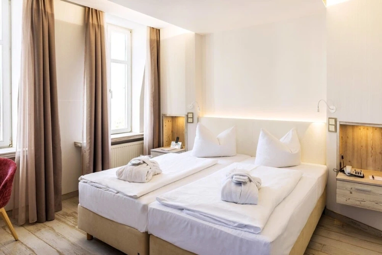 Standard Double room with view