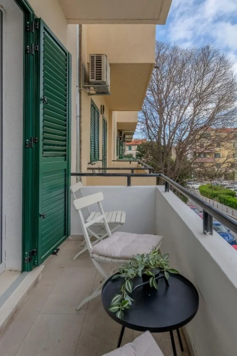 Deluxe Apartment