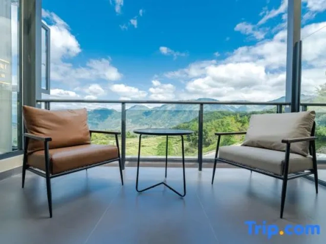 Double Suite with balcony and with sunrise view