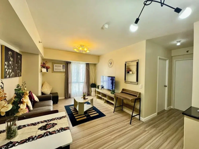 2 Bedrooms Standard Family room with partial sea view