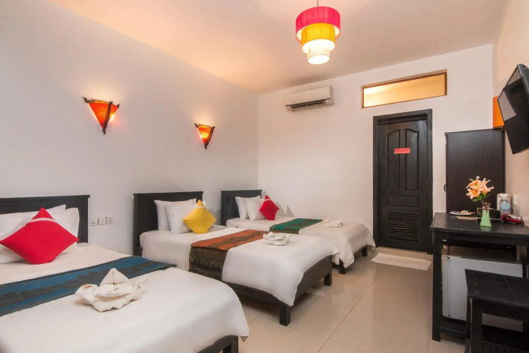 Bou Savy Guesthouse
