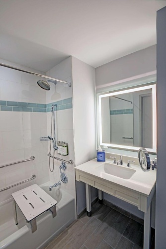 Hotel Maren Ft. Lauderdale Beach, Curio Collection by Hilton photo 12