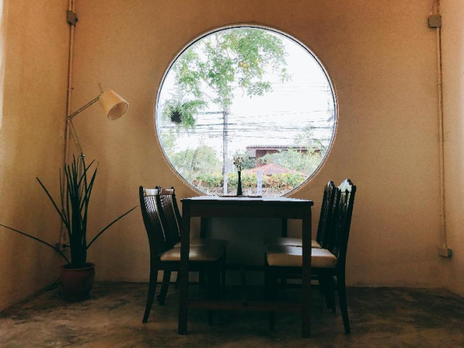Khemjit Cafe And Bed