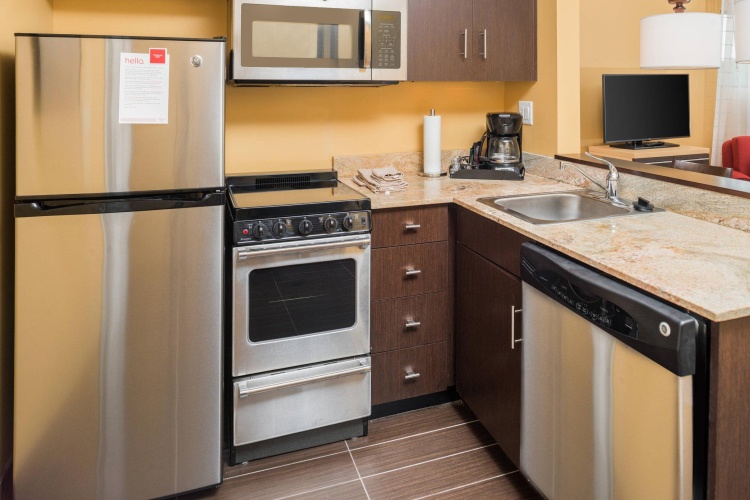 2 Bedrooms Suite