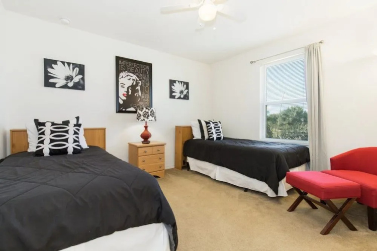 Crystal Cove 957