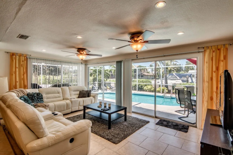 Villa River Breeze - Roelens Vacations