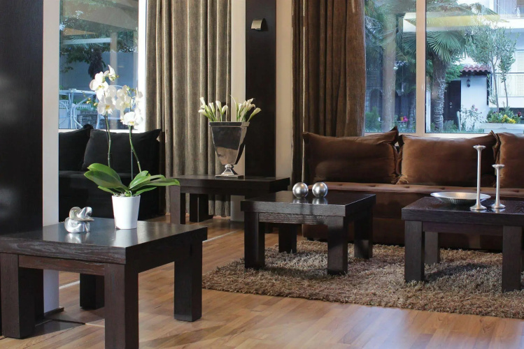 Galaxy Art Hotel