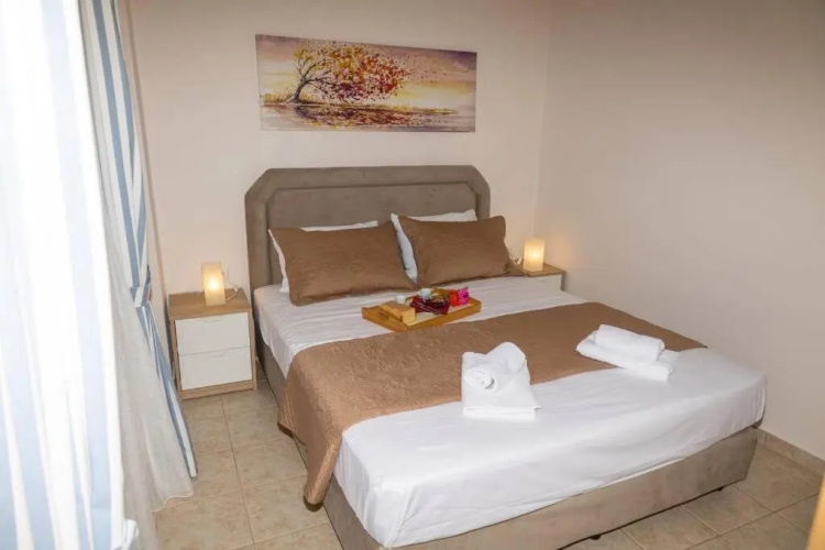 Modern 2bedroom flat with spacious balcony 2