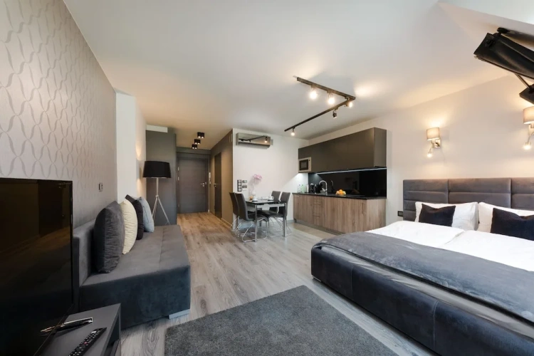 Premium Double room with city view