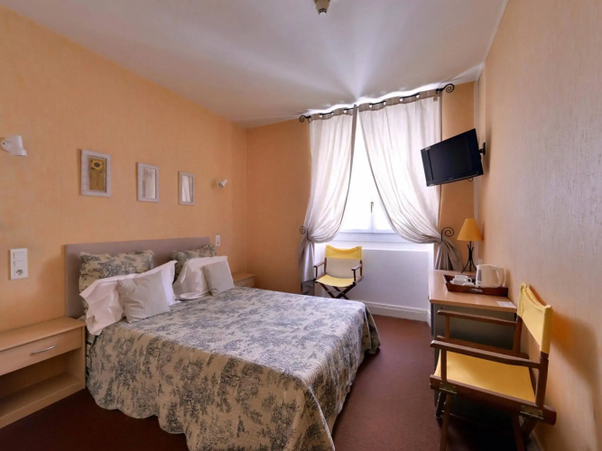 Hotel Orly