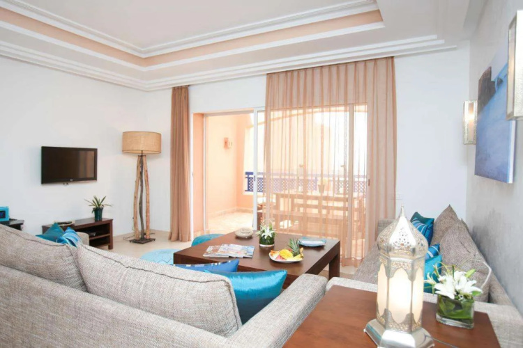Aparthotel By Paradis Plage