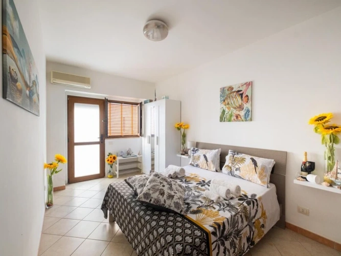 1 Bedroom Cottage with balcony