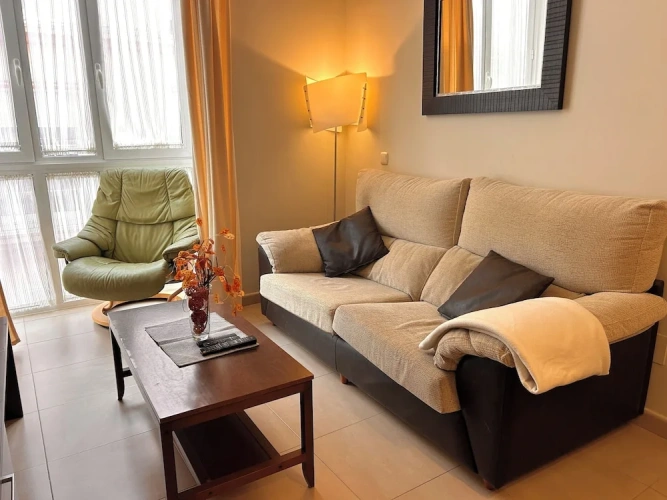 2 Bedrooms Family Apartment with city view