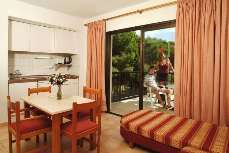 Intertur Waikiki Apartments