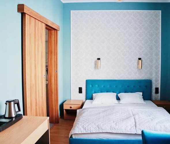 Elegant Hostel  Apartments