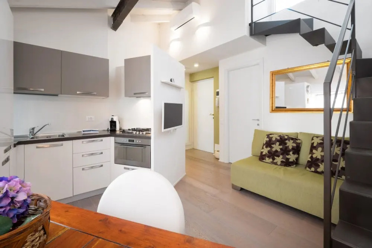 Flats4Rent Chiara
