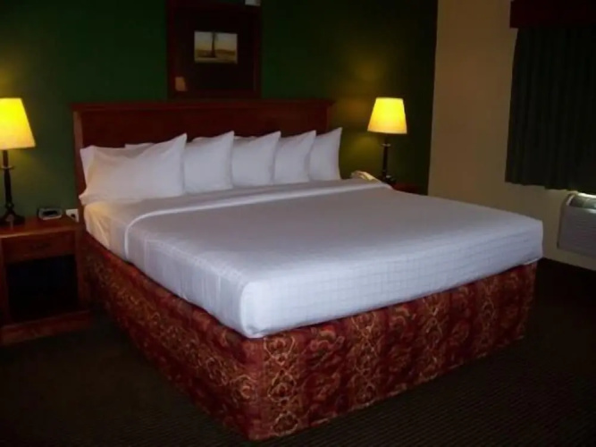 Borger Ambassador Inn