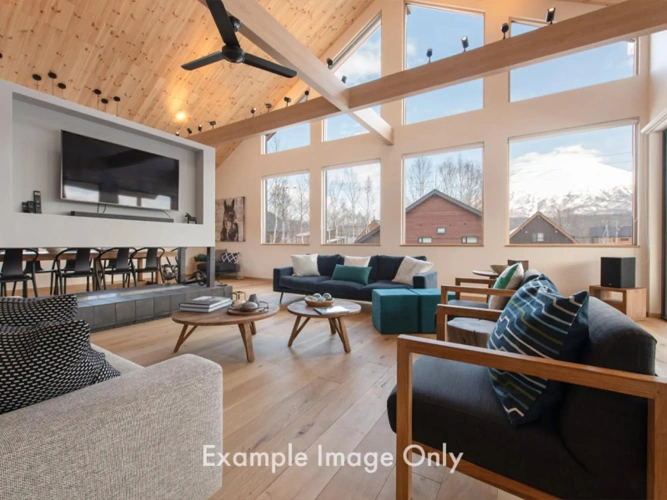 5 Bedrooms Luxury Chalet