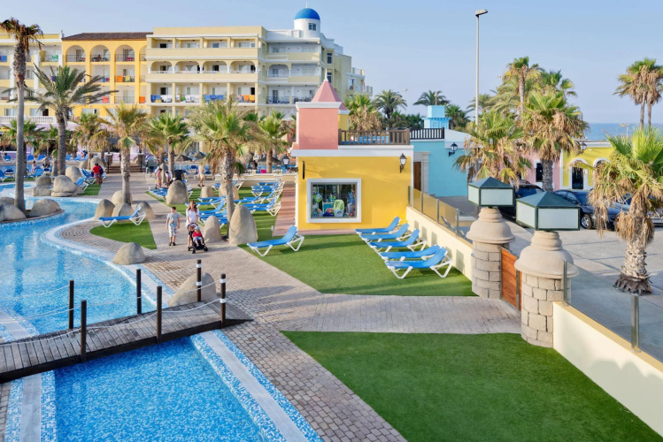 Mediterraneo Bay Hotel & Resort photo 20