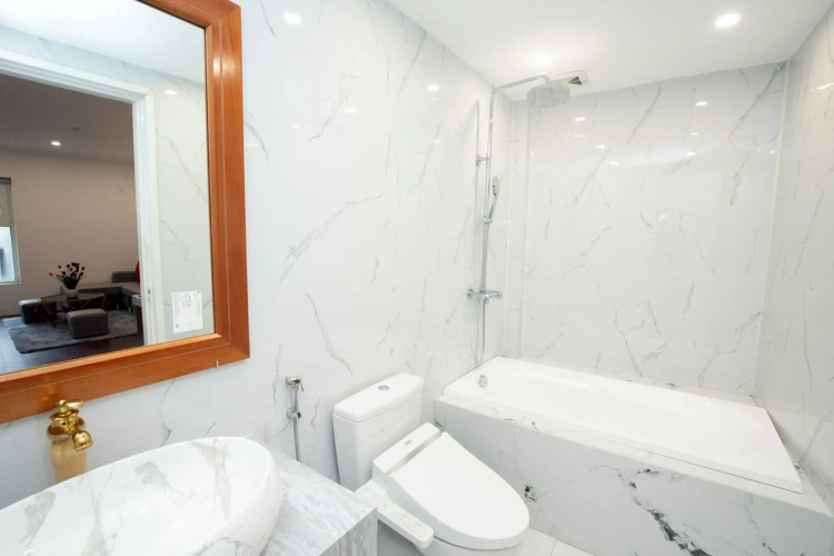 Sumitomo Tower-1 Bed Apartment & Hotel