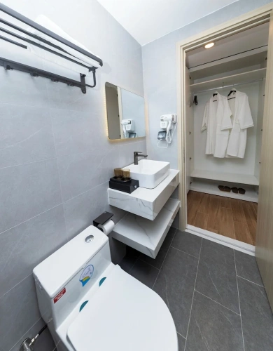 Superior Double room with balcony and with city view