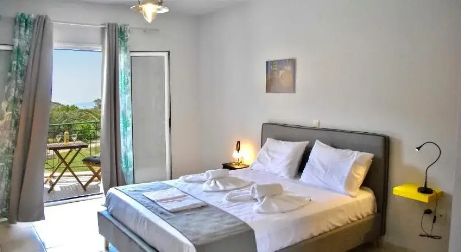 Kykeon Rooms