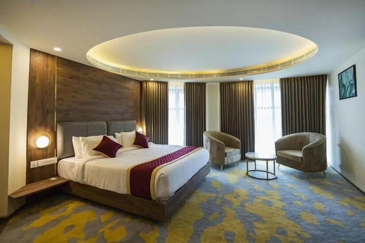 Luxury Suite