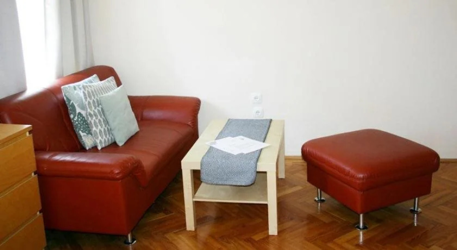 Honey Hostel