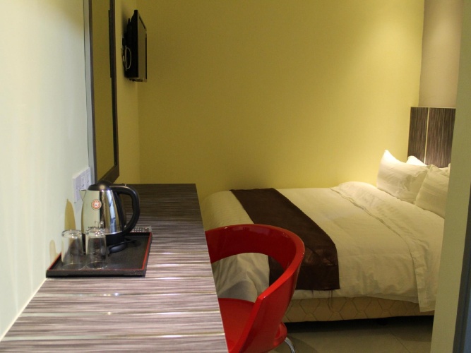 Standard Double Family room with street view